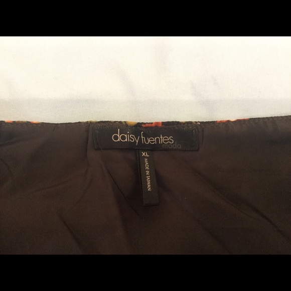 Women’s Daisy Fuentes Top - Picture 2 of 2